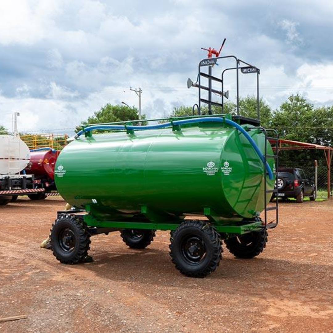 Carreta Tanque Agrícola 6.500 L – Inova – Eixo Tandem Com Kit Motobomba